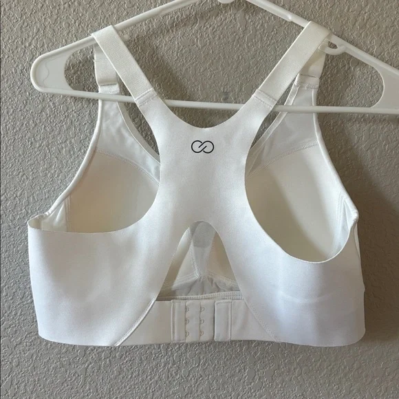 CALIA White Made To Move Racerback Bra sz Medium - Picture 4 of 7